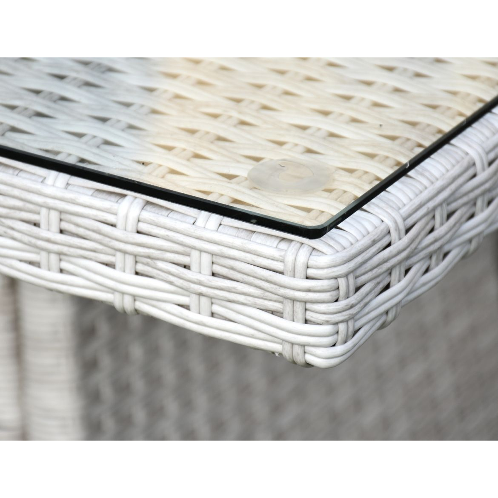 Treviso rectangular table with two 2-seater sofas and 2 chairs