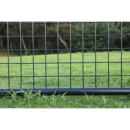 Producer's Pride Universal Poultry Pen, 24 Chicken Capacity, 8 ft. x 8 ft.